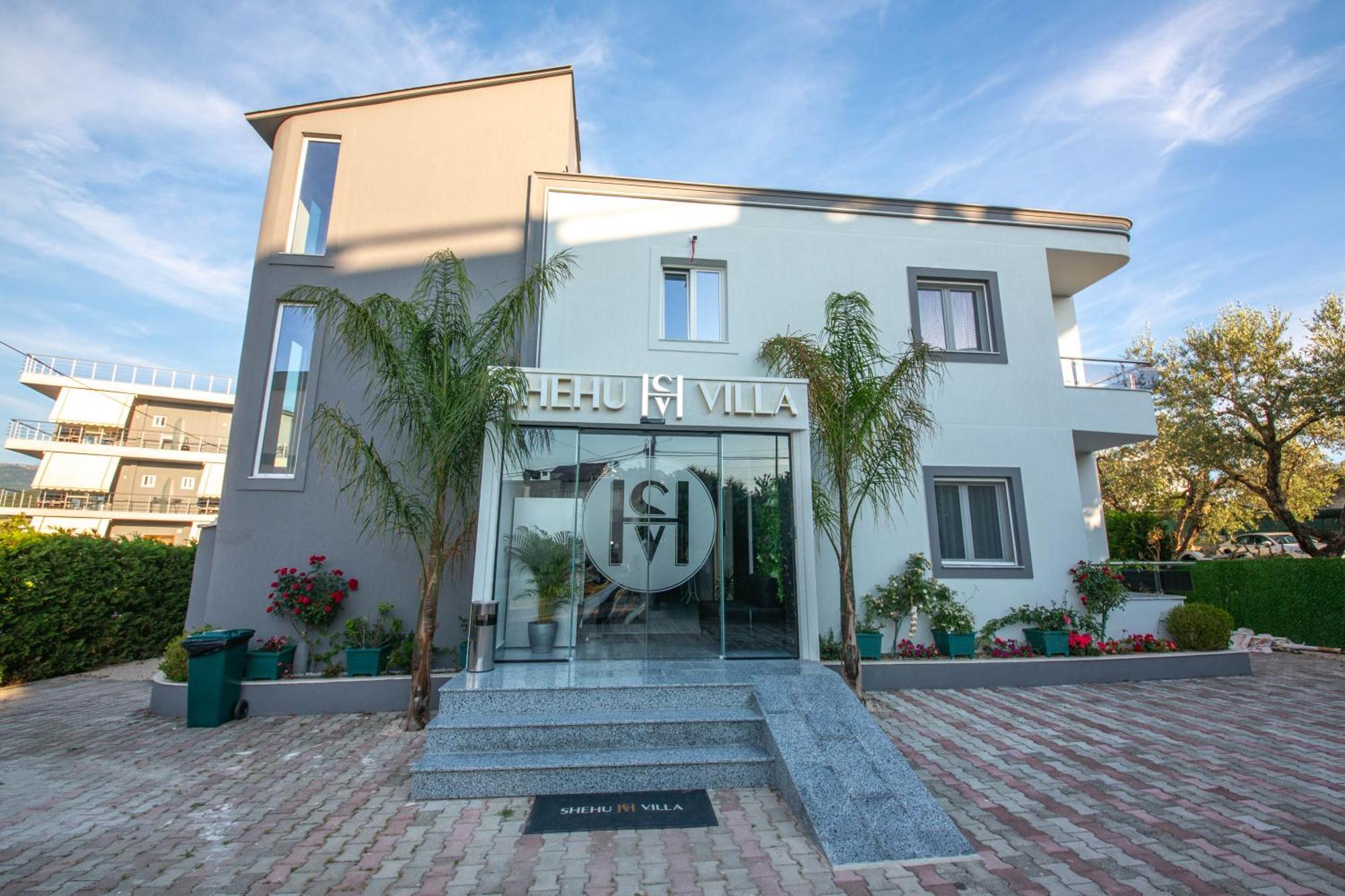 Shehu Hotel 3*