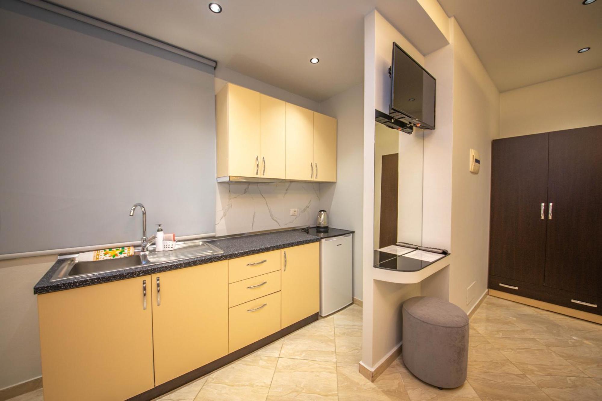 Shehu Hotel Ksamil