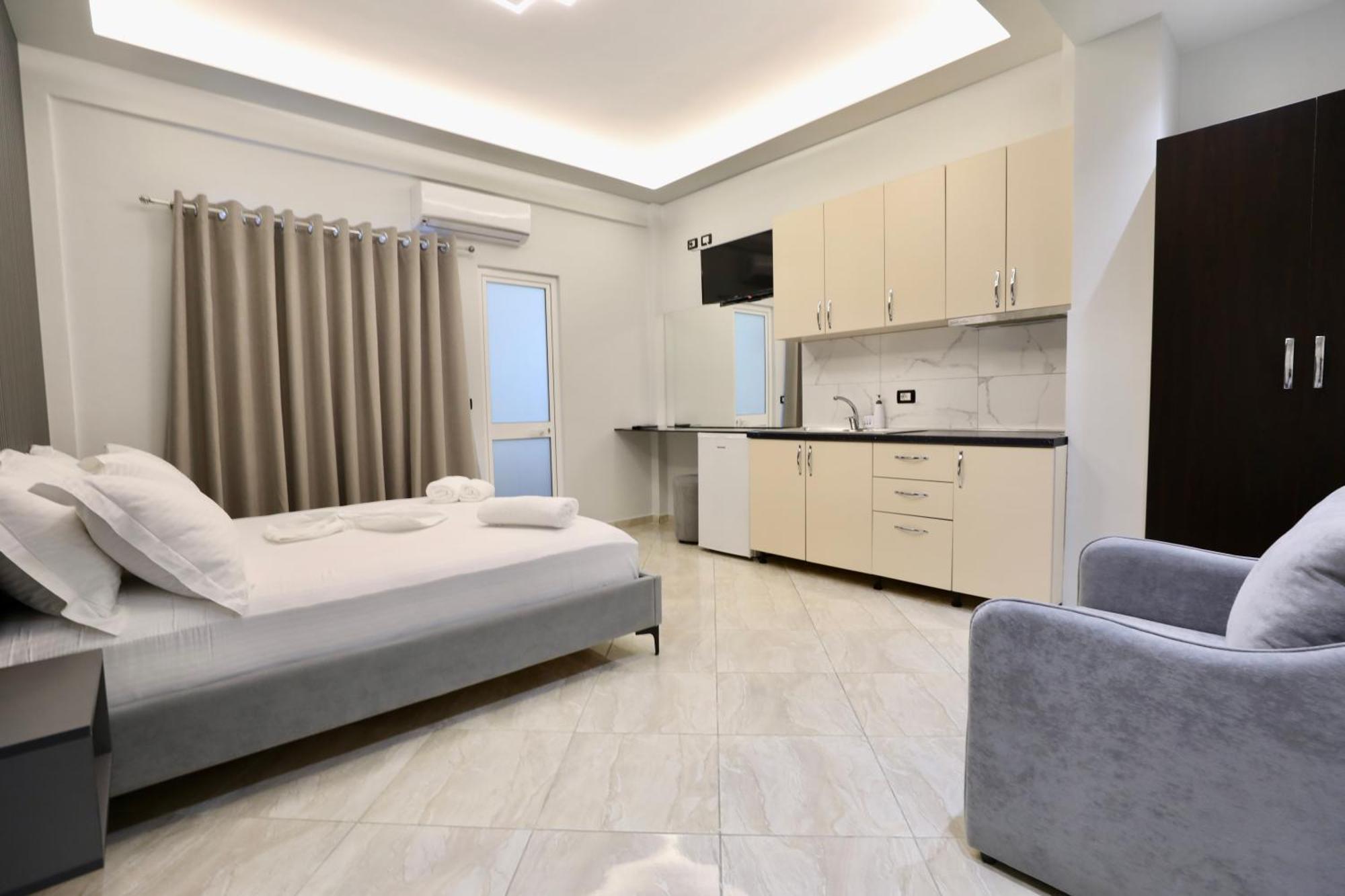 Shehu Hotel 3*