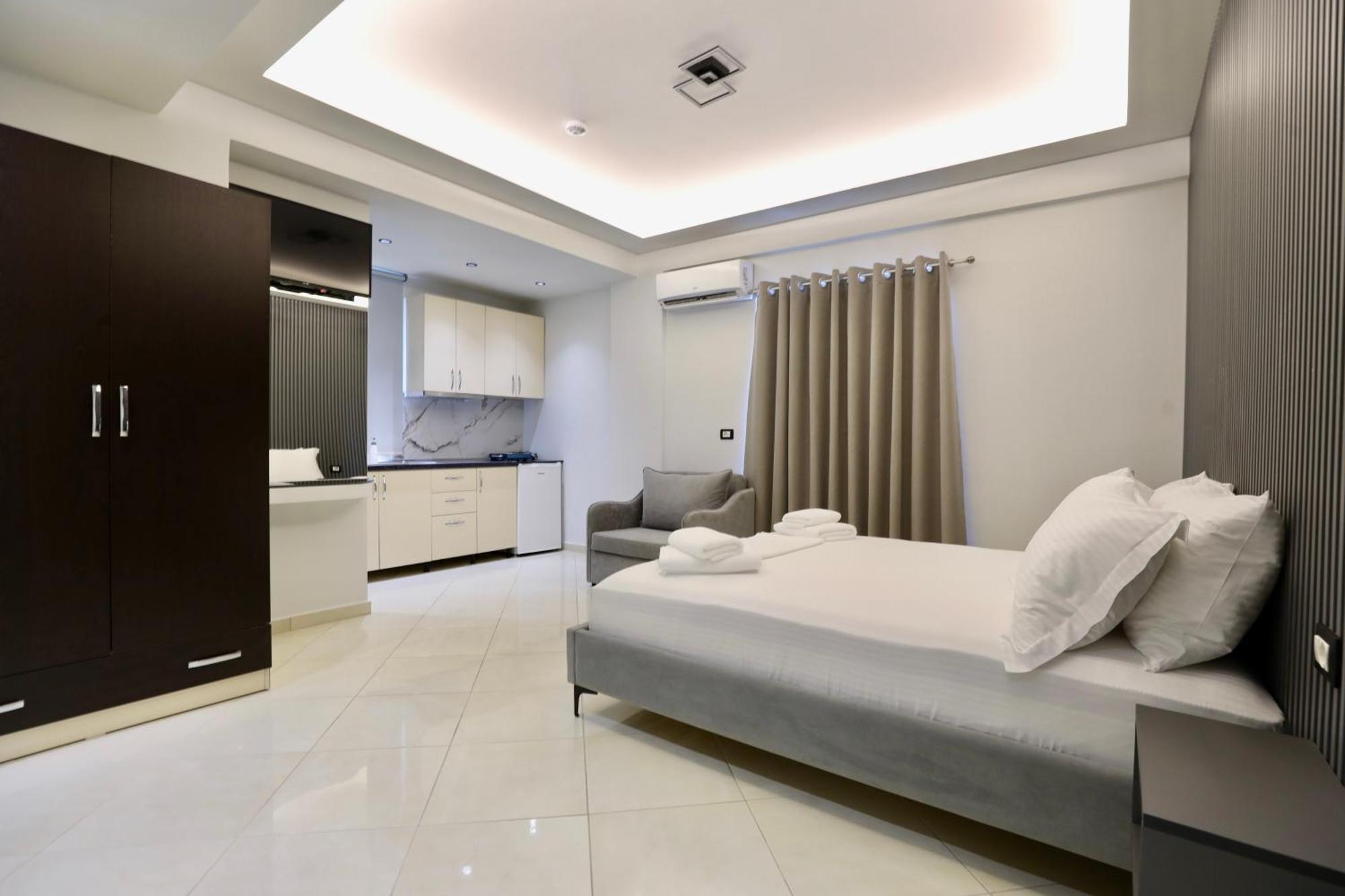 Shehu Hotel 3*